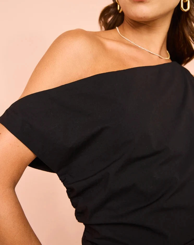One shoulder midi dress in black