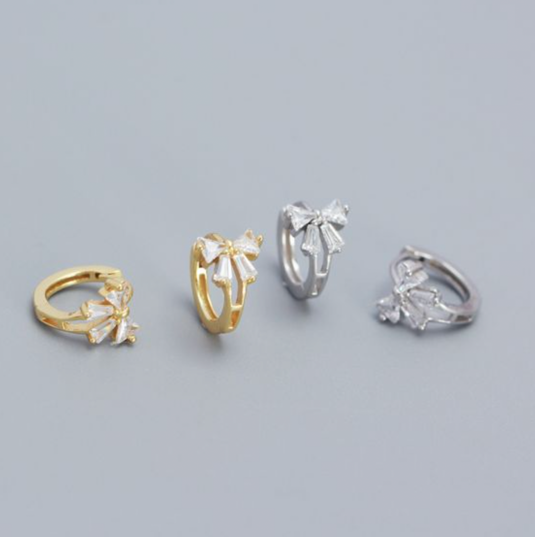 CLASSIC | Mini bow earrings - Yellow Gold