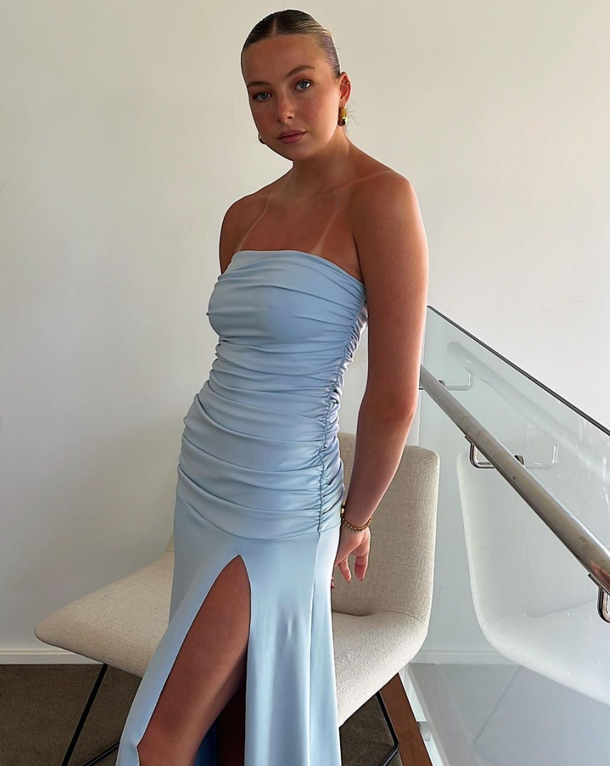 Remi dress ice blue