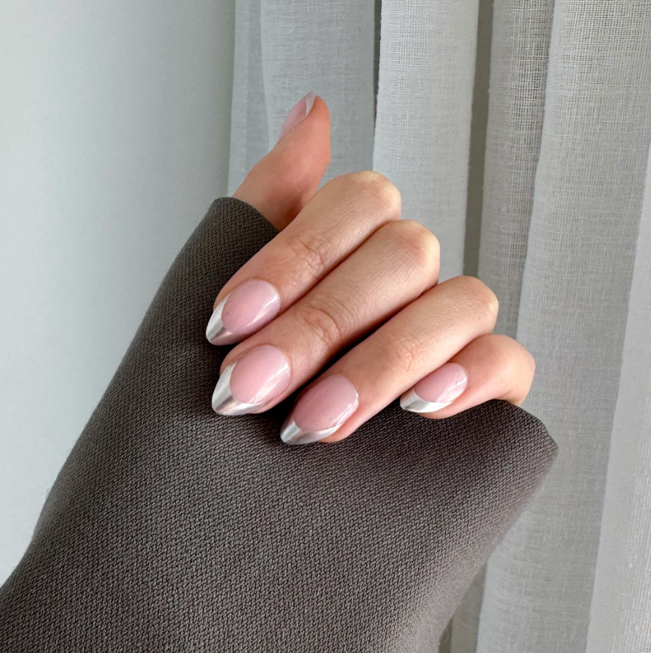 Silver tips