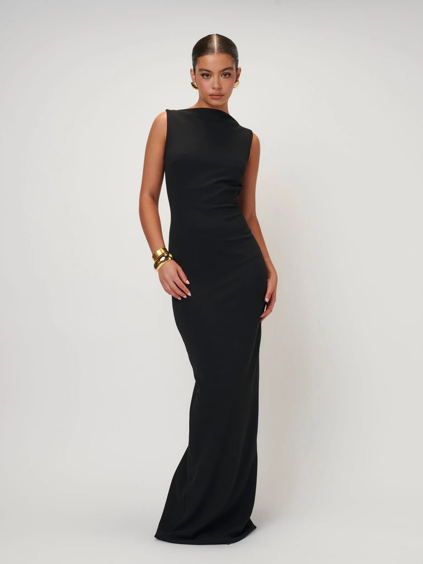 Verona gown black