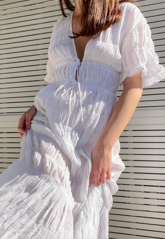 Mirella V-neck dress in white