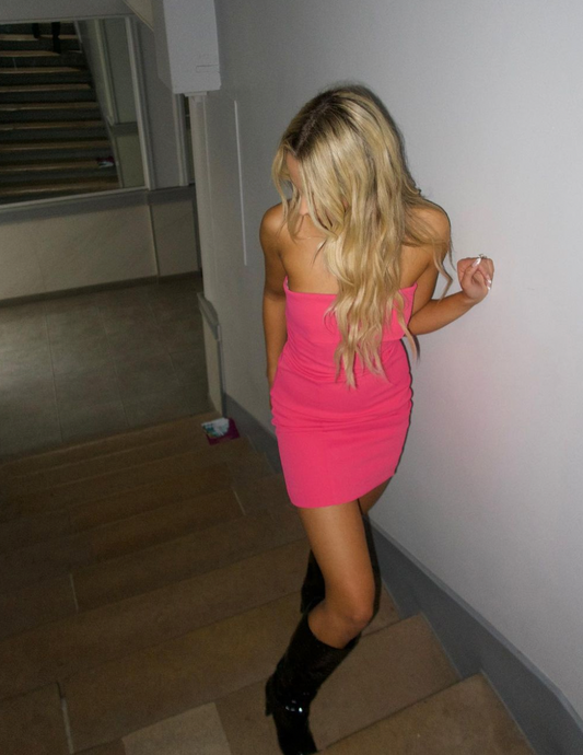 Oyster strapless mini in hot pink