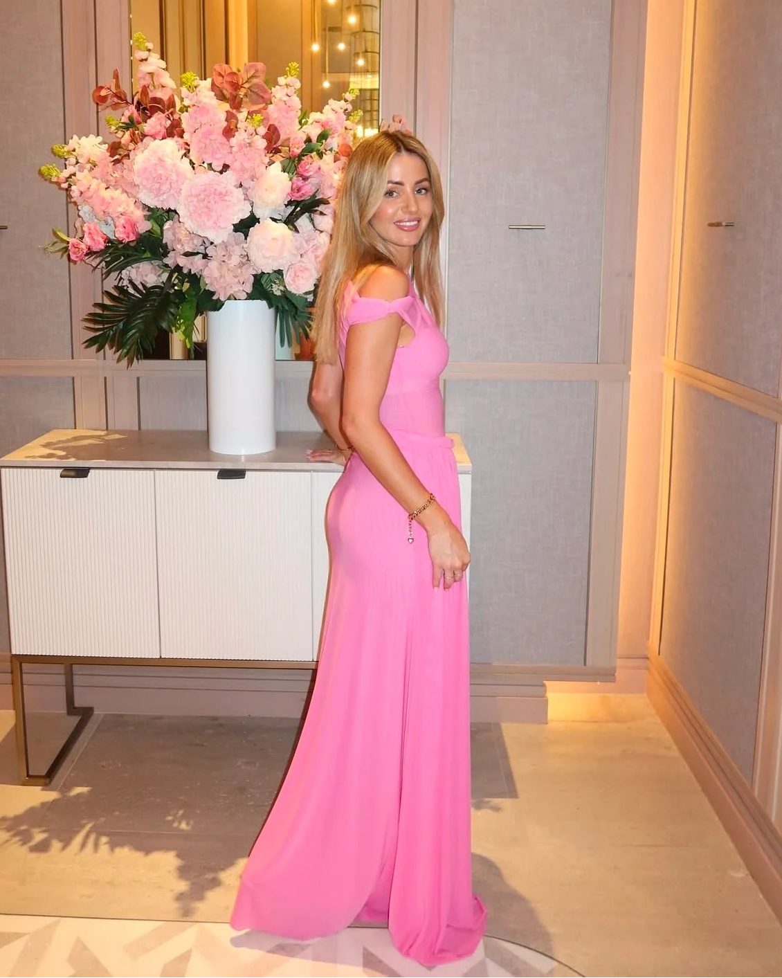 The silas mesh dress pink