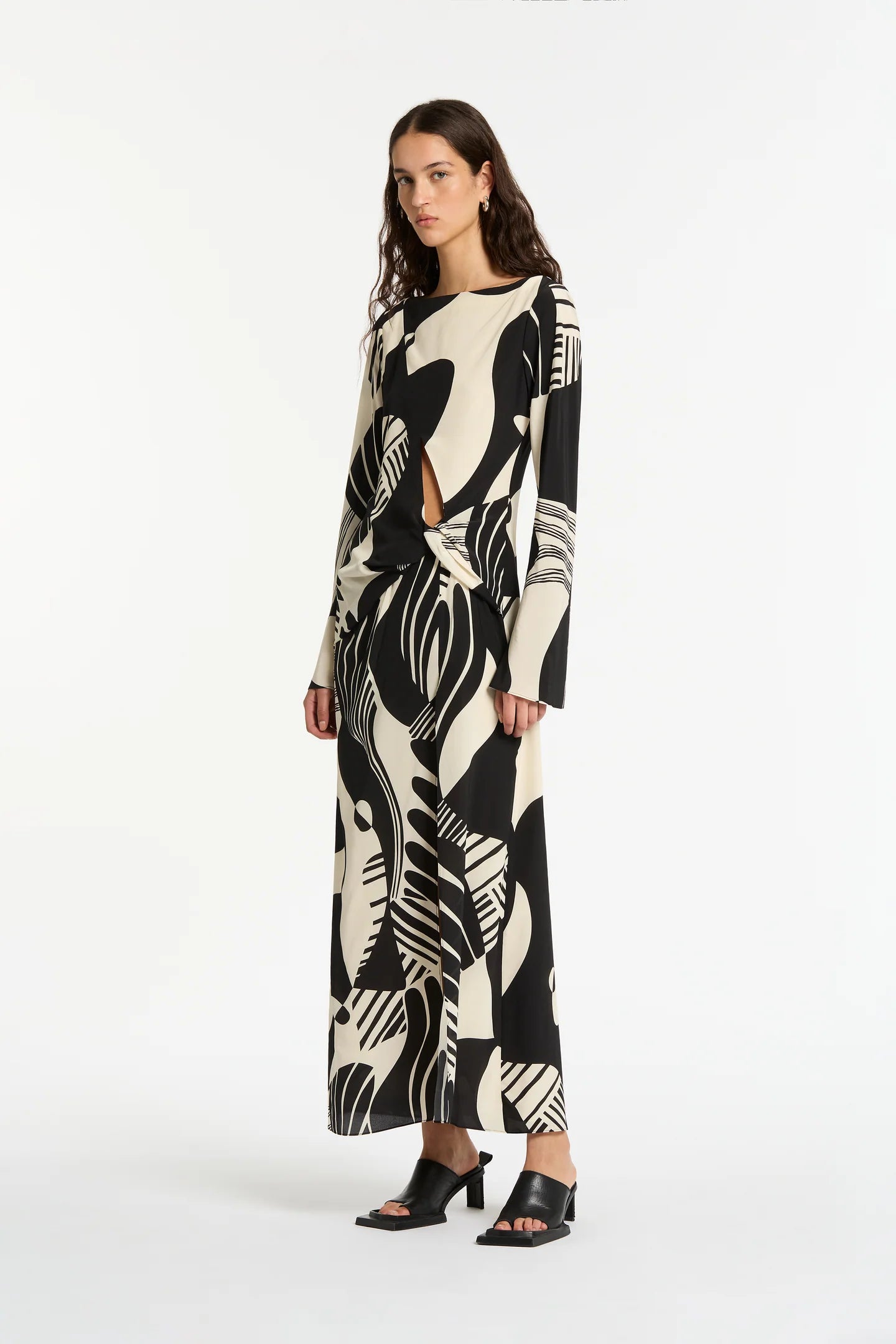 Realisme twist maxi dress