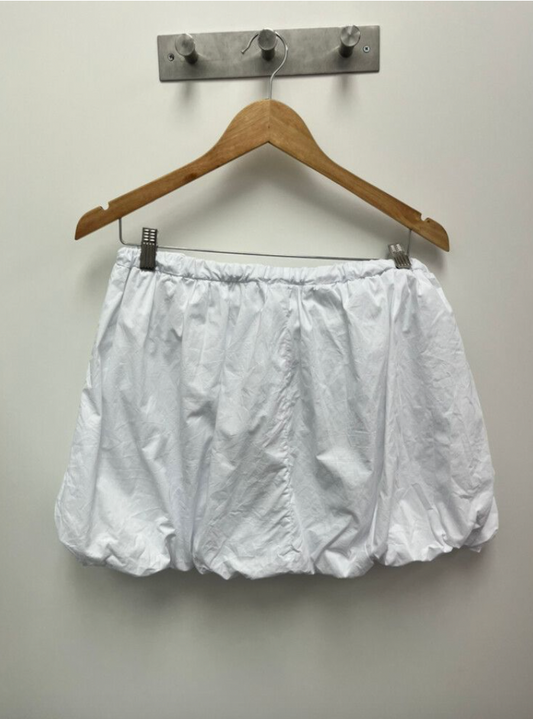 SALE - White mini bubble skirt (L)
