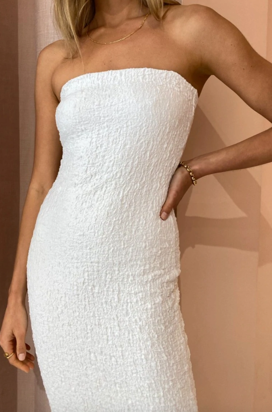 Petra dress in Ivory